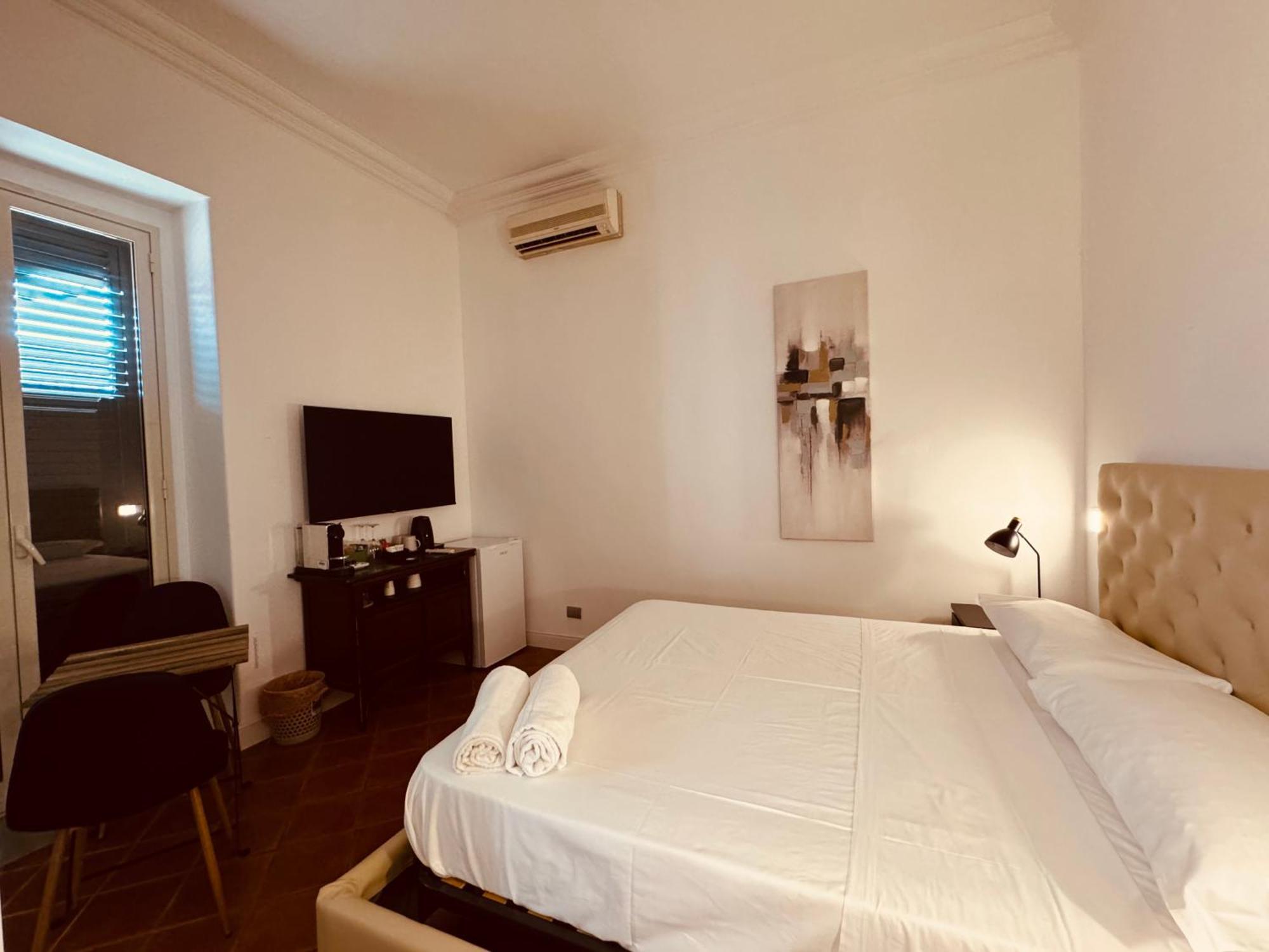 Swim Apartment Fronte Mare Катания Екстериор снимка