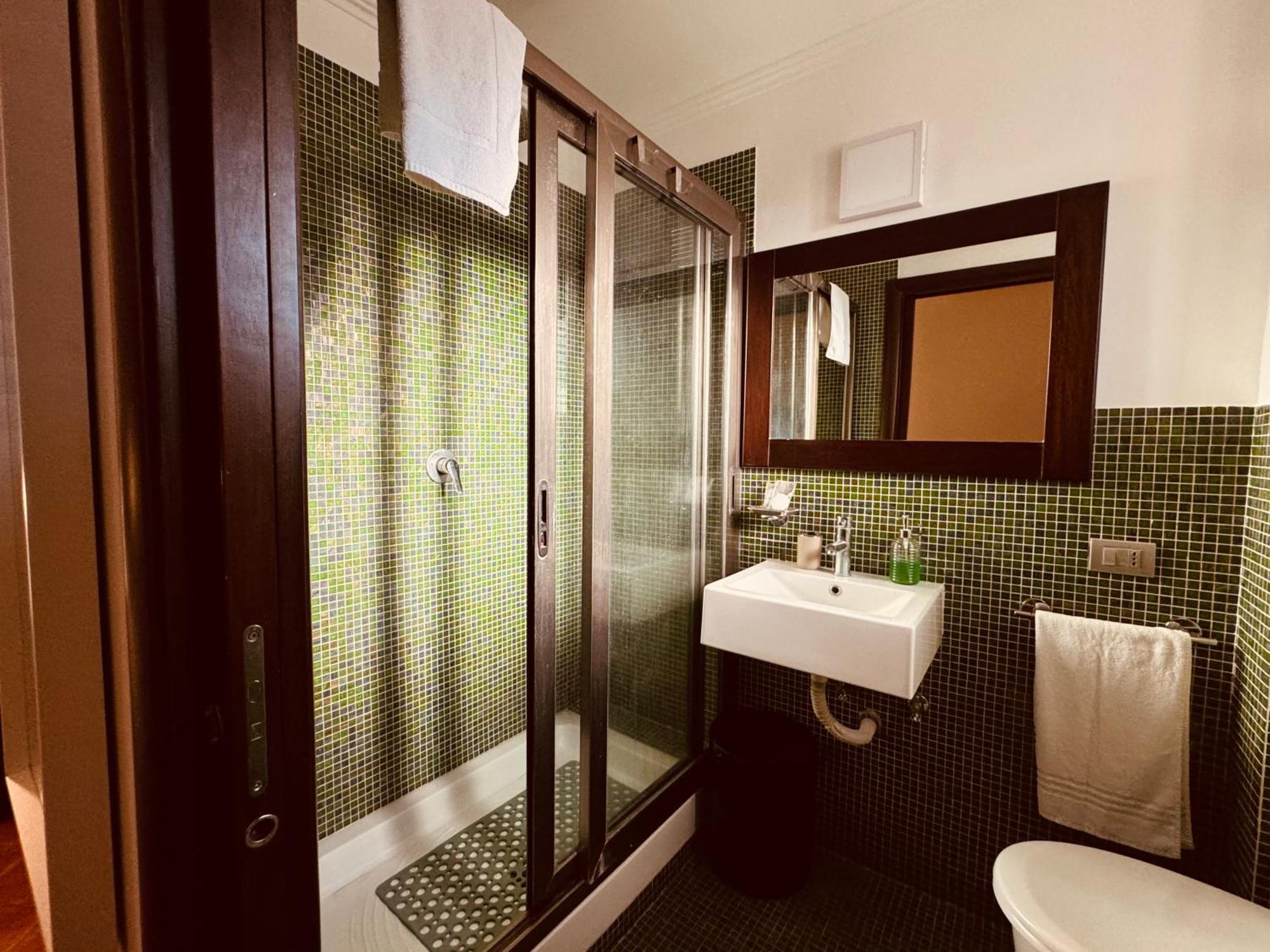 Swim Apartment Fronte Mare Катания Екстериор снимка
